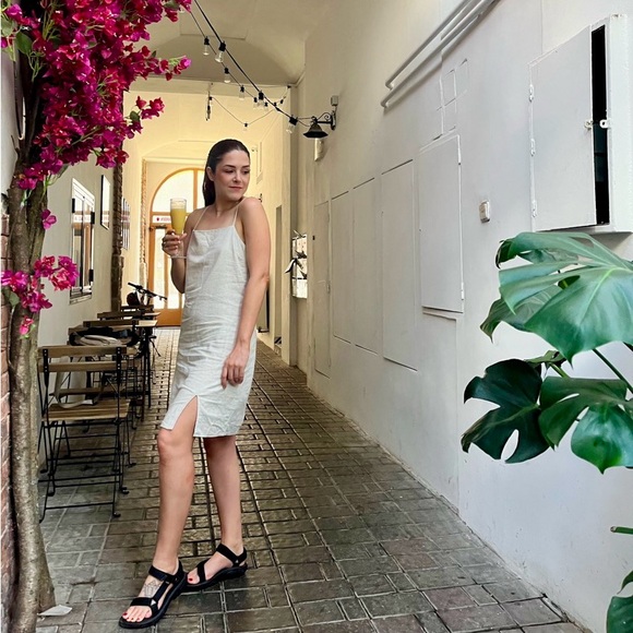 Perfect summer dress - Picture 1 of 3